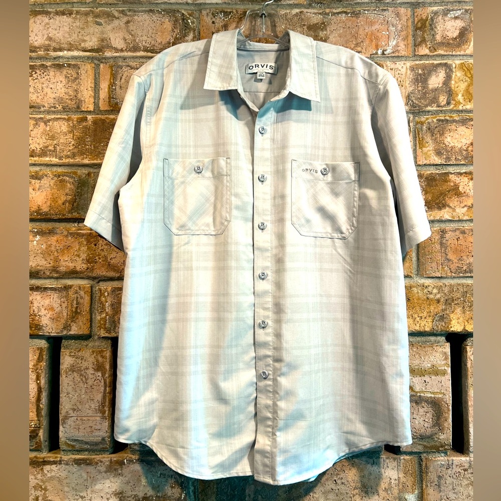 Orvis Men's Light Gray Short Sleeve Shirt